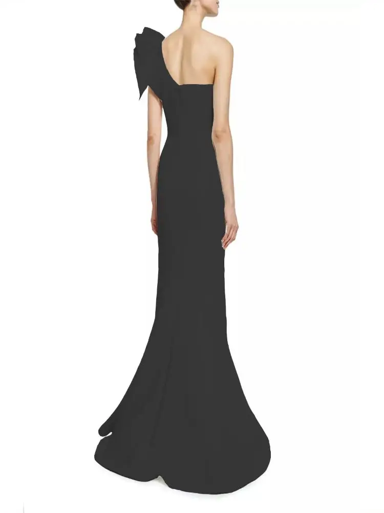 

2020 new product hot style woman dress lotus leaf sleeve slim dresses for women one-shoulder sexy dress party night slim fit