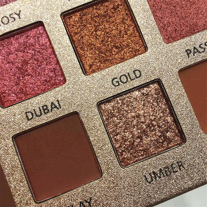 Палетка водостойких теней Beauty Glazed 18 цветов матовые пигментные дымчатые тени для