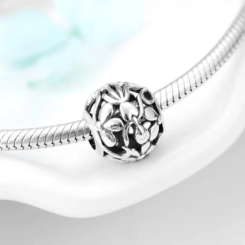 Подарочная коробка в виде 25 стерлингового серебра Белая Эмаль Ясно CZ четыре