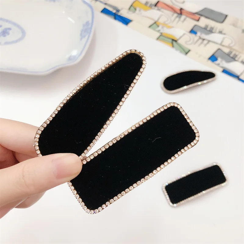 

2PC Retro Velvet Crystal BB Hair Claw Side Clips for Women Girls Kids Daily Hairpin Hair Washface Accessories Headwear Ornament