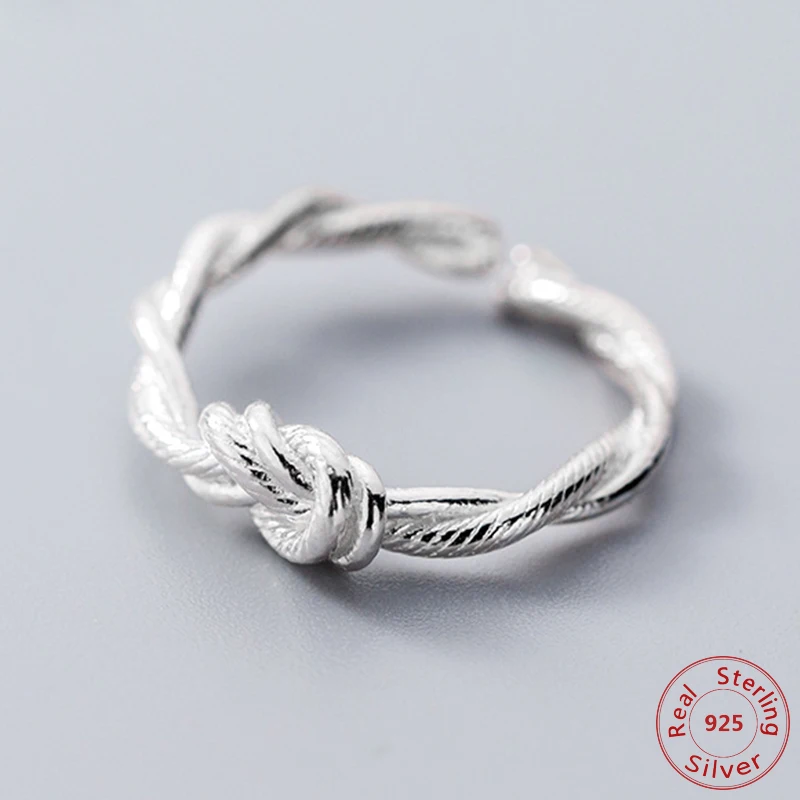 Женское Винтажное кольцо из витой веревки с серебряным узлом и открытым дизайном