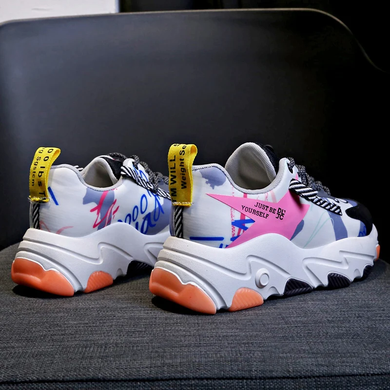 Женские кроссовки на платформе Fujin весенние дышащие толстой подошве с круглым