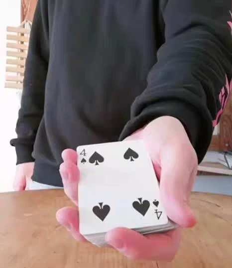 

Poison Control by Ollie Mealing- MAGIC TRICKS