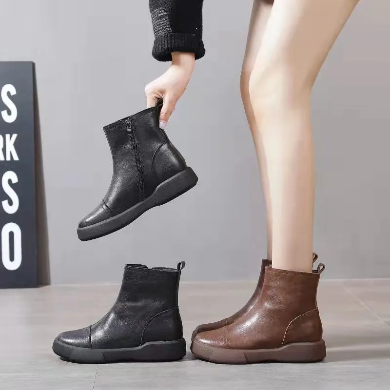 

2021 Autumn and Winter New Style Fashion Ankle Boots Trend Ladies Slip on Shoes for Women Solid Retro Flat with Plus Size 35--42