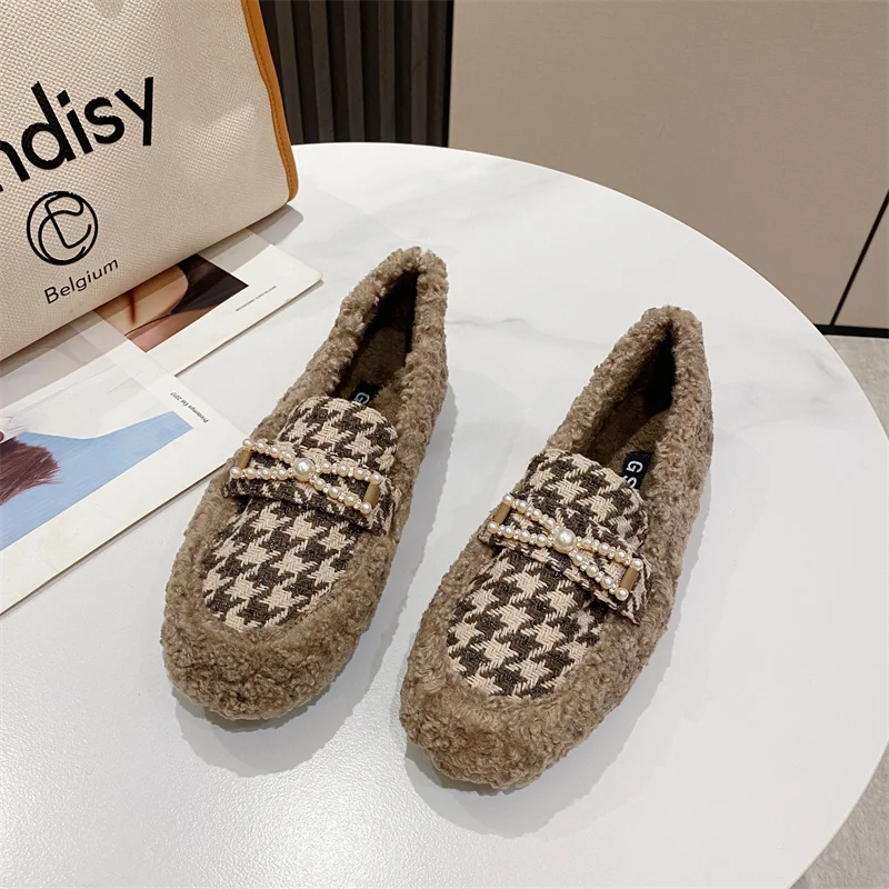 

Beaded Flats Moccasins Femme Slip On Plush Winter Ladies Shoes Curly Furry Loafers Women Creepers Zapatos Size 41Ballet Shoes