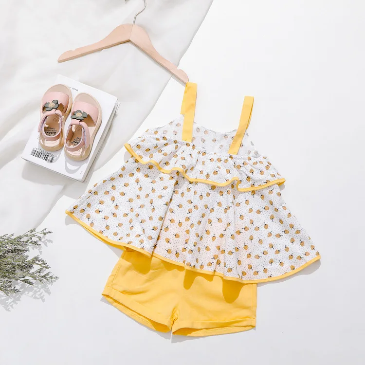 

Children's Clothing Korean Summer Suit Sweet Floral Strap Top Fashion Short Pants Two-piece Sets Baby Girl Clothes 2 To 6 Years