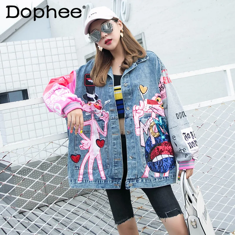 

Женская джинсовая куртка средней длины, свободная джинсовая куртка с длинным рукавом и блестками, с мультяшным принтом, одежда в стиле тайс...