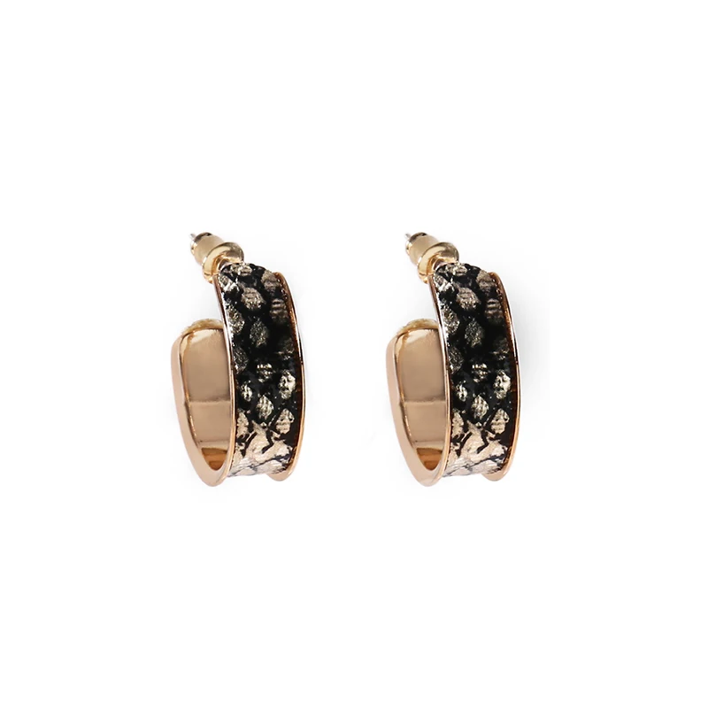 

Elegance Big Snake Leather Hoop Earrings High Quality Personality Exaggerate Print Round Earrings for Women Special Party