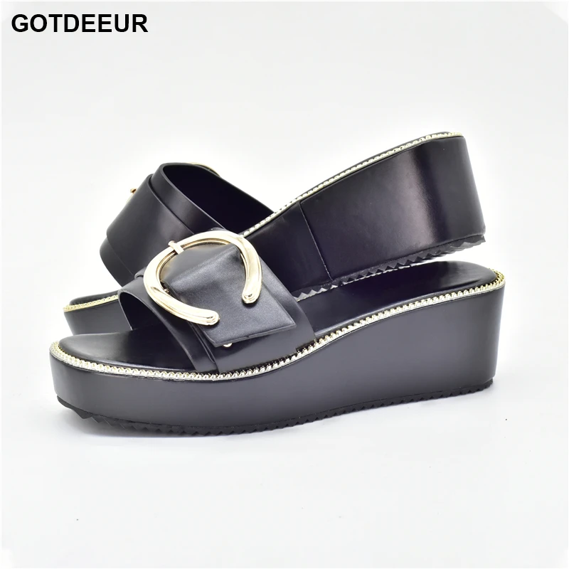 

Туфли-лодочки женские в итальянском стиле, модная обувь в африканском стиле для вечеринки, с металлическим дизайном, роскошные сандалии на ...