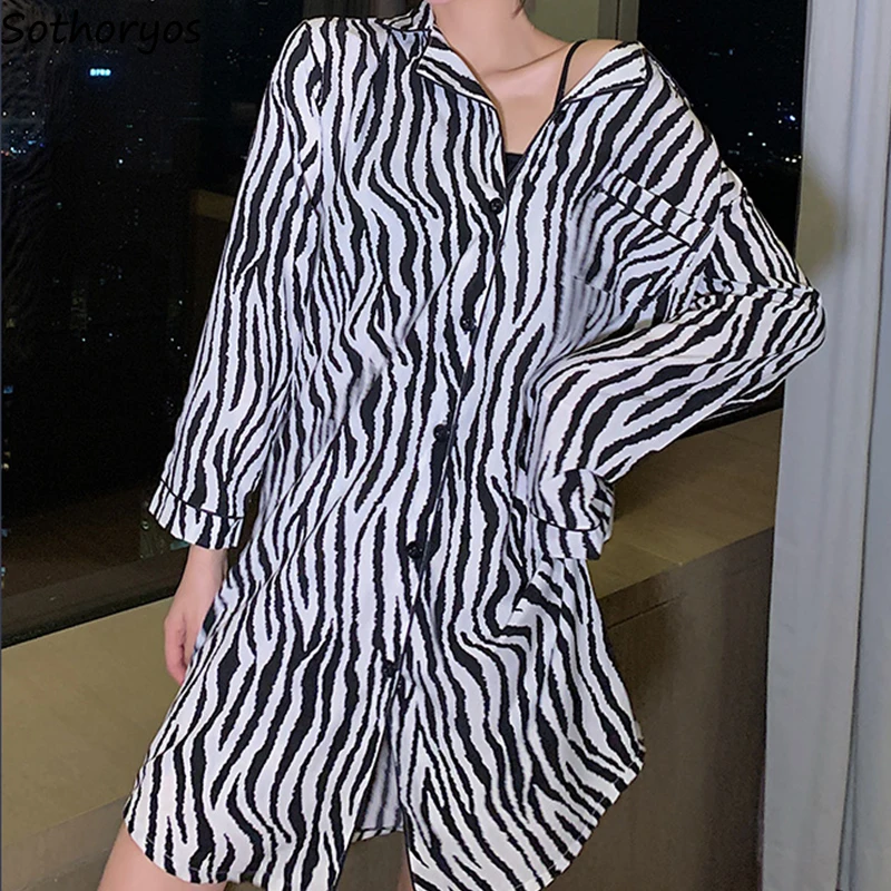 

Striped Women Nightgowns Turn-down Collar Design Zip-up Long Sleeve Fashion Korean Style Breathable Sexy Female Leisure Homewear