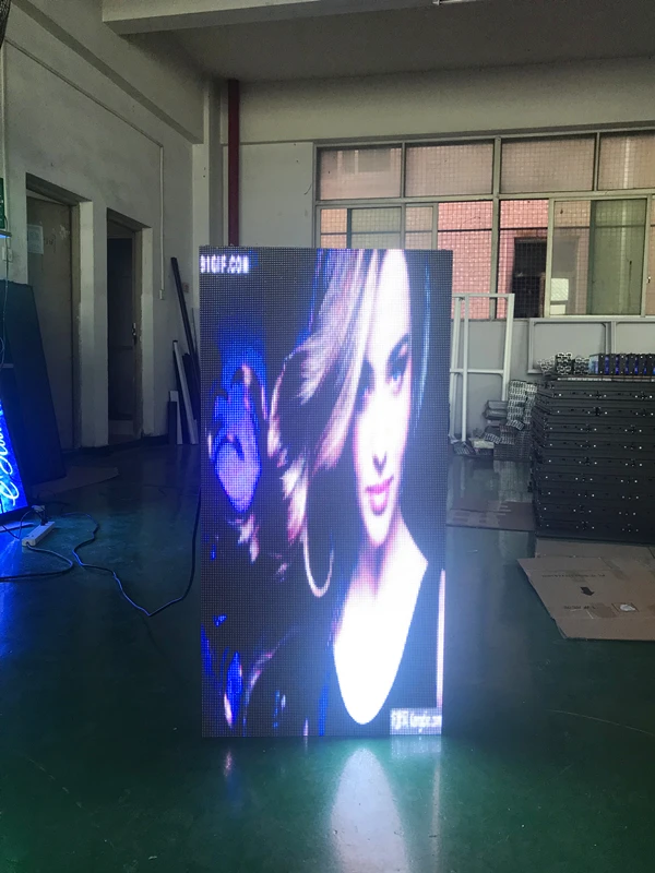 Внешний рекламный шоссе флитарный знак P4.81 внешний 500*1000 мм литый под давлением