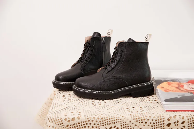 

2021 new Boots Women Shoes Ankle Autumn British Wind Genuine Leather Thick With Fur Ladies Short Boots Motorcycle Martin