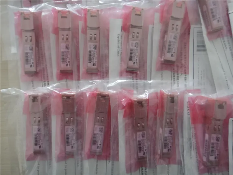 Оригинальный GLC T 1000BASE-T Gigabit Медь трансивер SFP модуля RJ45 разъем GLC-T модуль |