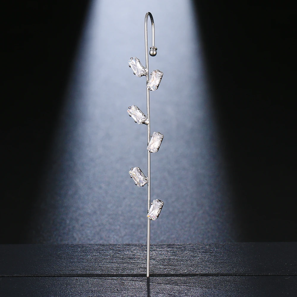 

Emmaya Simplicity Style Earring With AAA Zirconia Leaves Shape Vivid Design Jewelry Elegant Ornament Party Delicate Gift