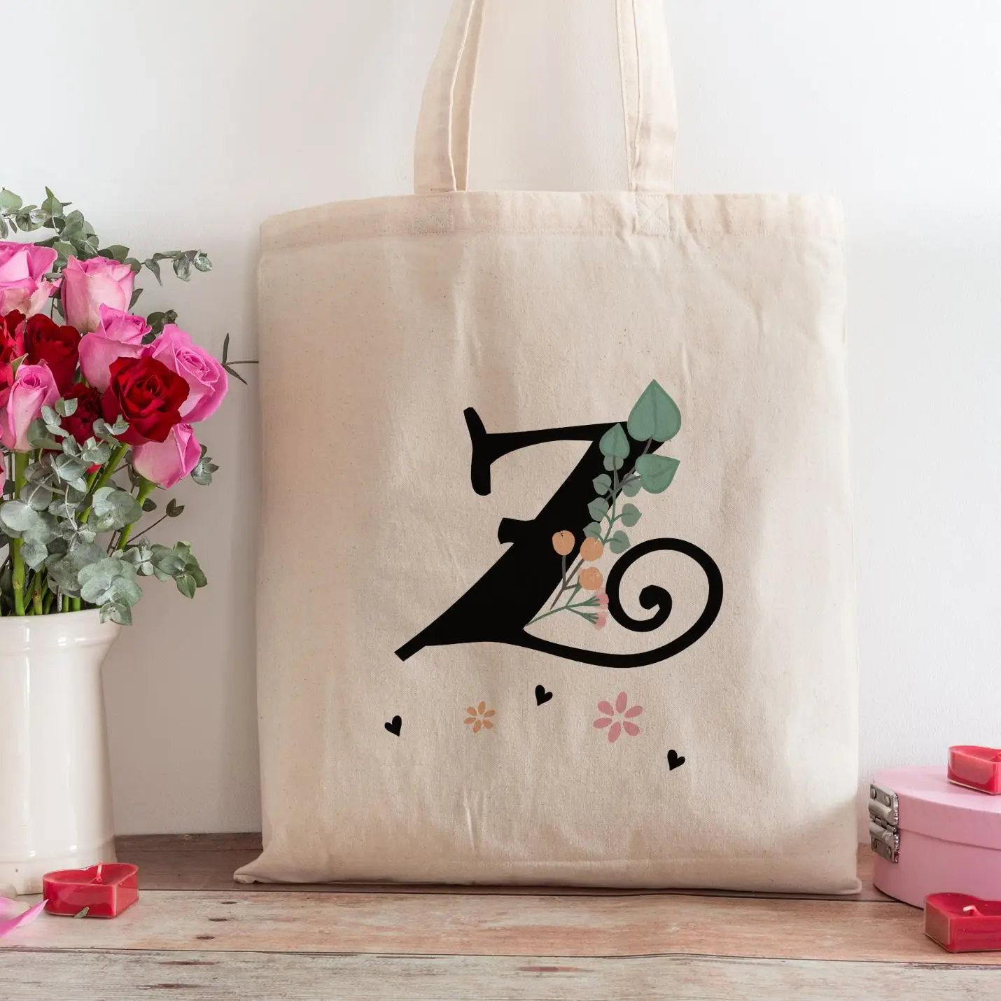 

Z Letter Design Shopping Beach Tote Bag