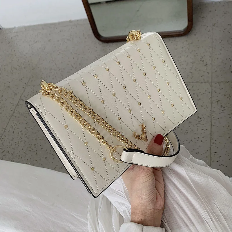 

MASK 2021 New Fashion Shoulder Bag Women Handle Satchels Style PU Material Metal Chains Cool Lock Hasp Zipper Luxury Elegant Bag