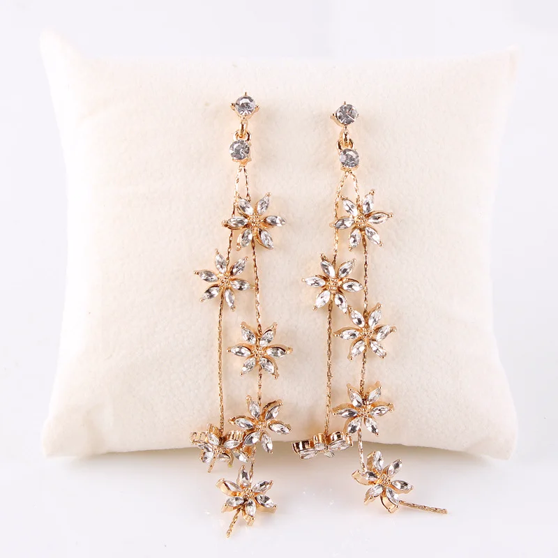 

Fashion Flower Shape Jewelry Dubai Charm Bride Crystal Stud Earrings Jewelry Wedding Party Jewelry Earrings for Women