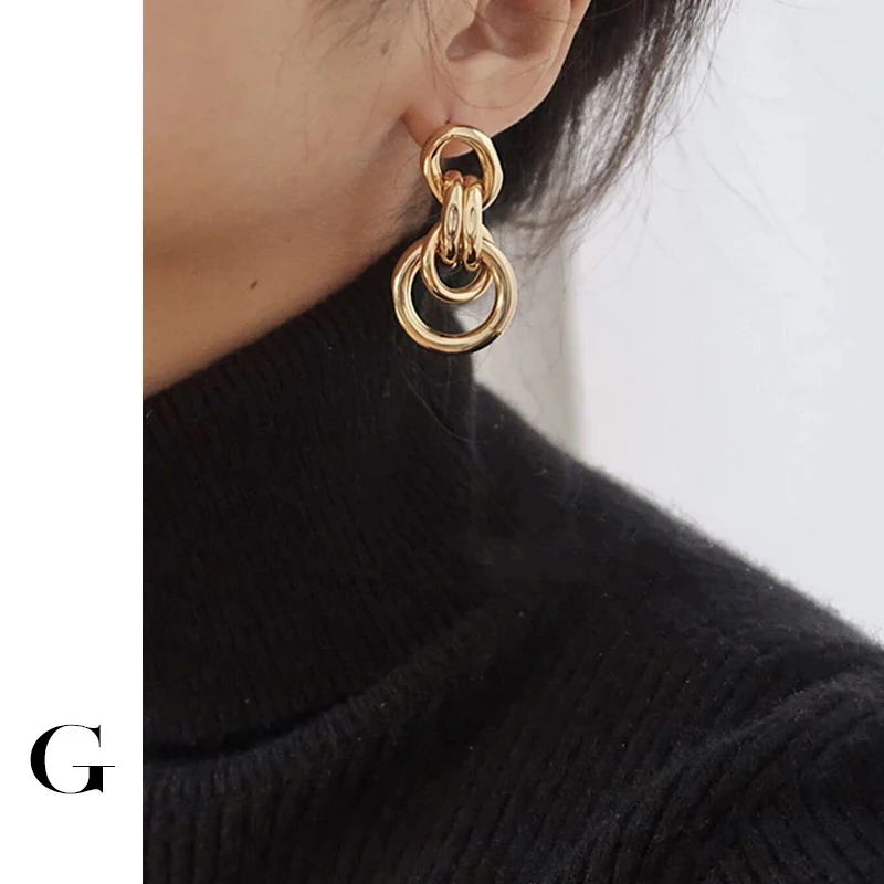 

GHIDBK Unique Design Statement Big & Small Circles Mixed Stud Earrings for Women Minimalist Geometric Earring Studs Ins Jewelry