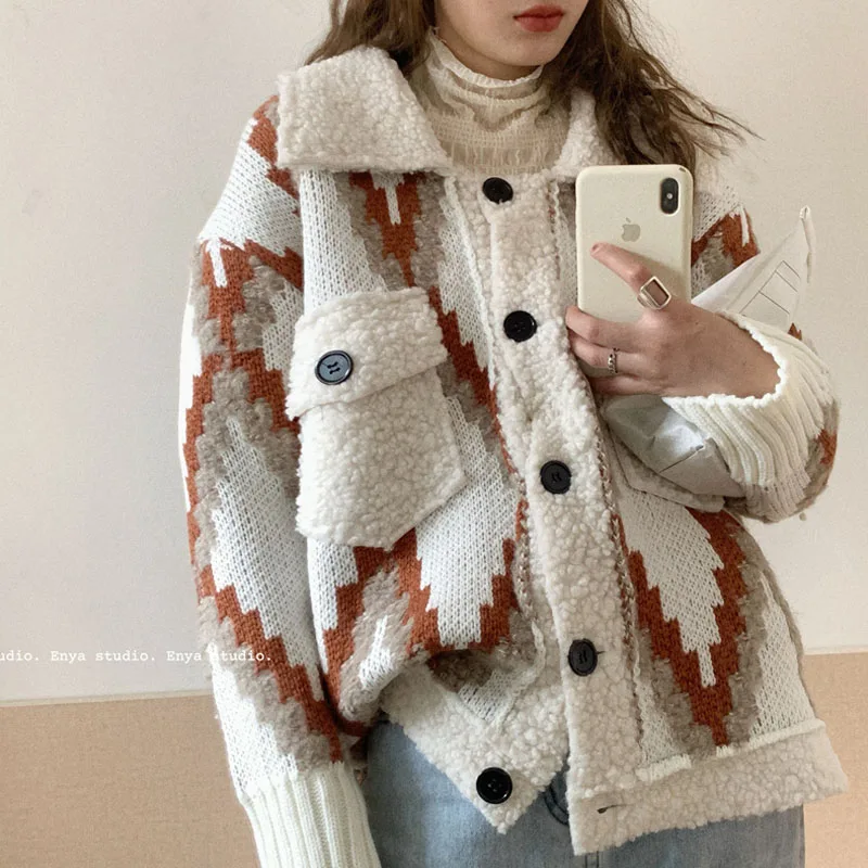 

New Winter 2020 Korean Sweet Kawaii Loose Women Warm Lamb Wool Sweater Lapel Coat Knit Cardigan Loose Women Sweater Jacket