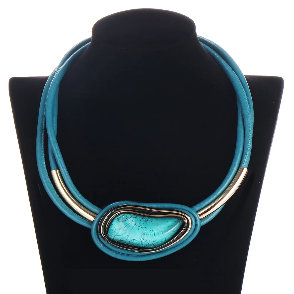 

Sakuralov European and American Simple Resin Necklace Charm Women's Fashion Jewelry Necklace Jewelry Aluminum Necklace Gift