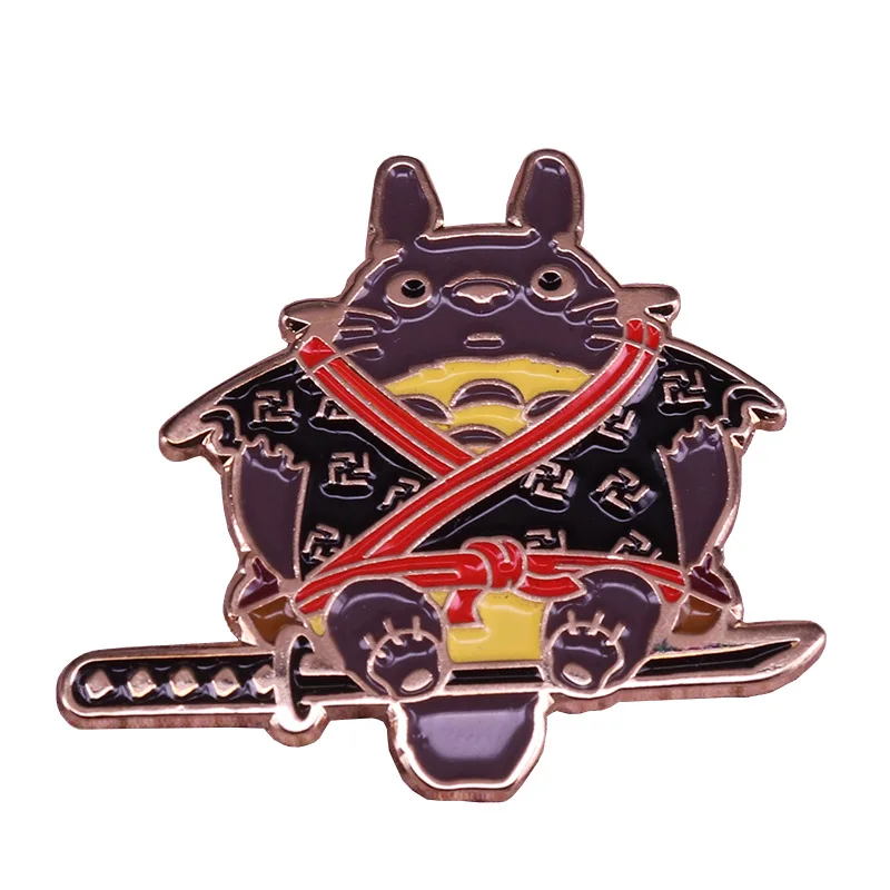 

My Neighbor Totoro anime action figure prefect quality metal totoro brooch children gifts home decoration