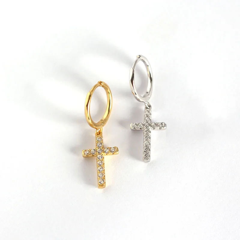 

2020 New Fashion Earrings 925Sterling Silver Earrings Exquisite Earrings Personality Temperament Earrings Cross Diamond Earrings