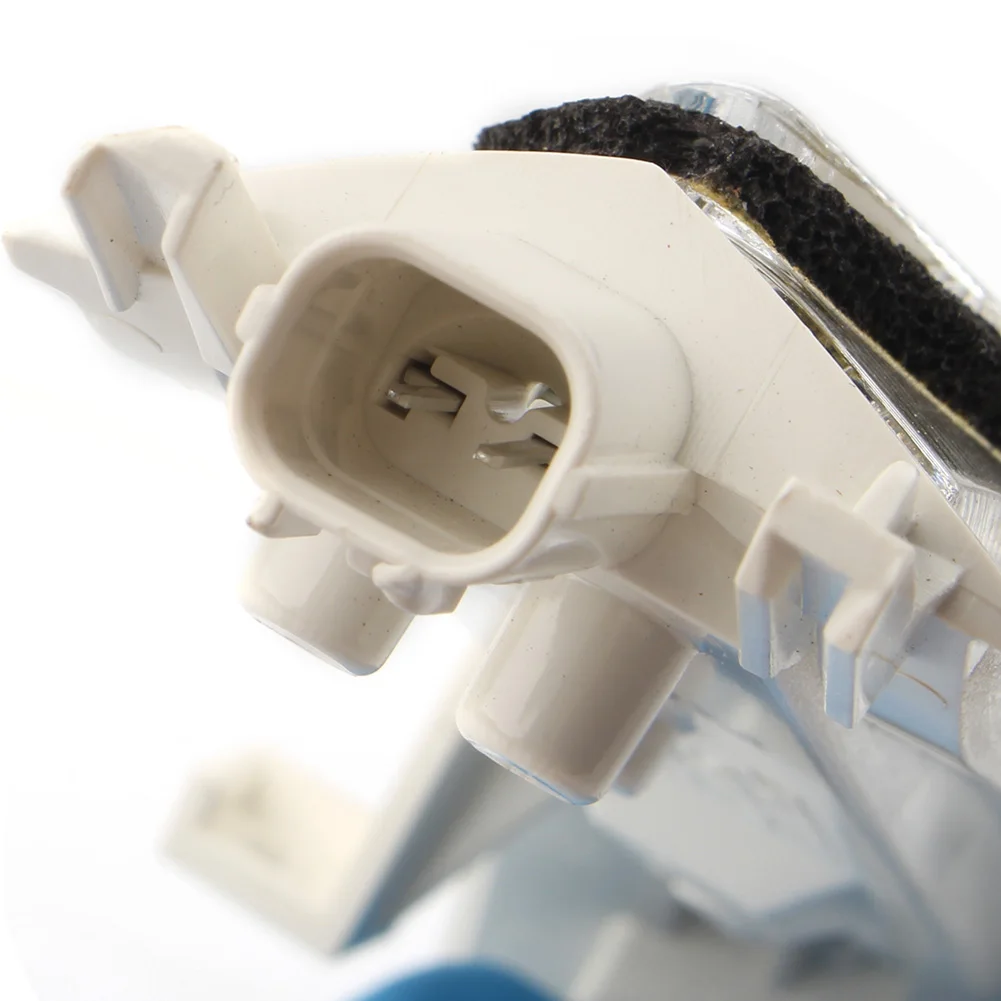 Автомобильное зеркало заднего вида боковое указатель поворота янтарная лампа