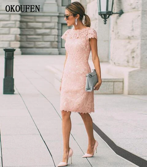 Платье для матери невесты длиной до колена Короткие кружевные с коротким рукавом