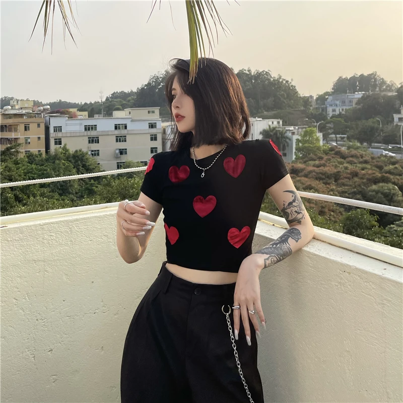 

Summer O Neck Lady Red Heart Slim Sexy Tshirt Harajuku Girl Short Length T Shirt Gothic Black Tees Tops Basic Cool Streetwear