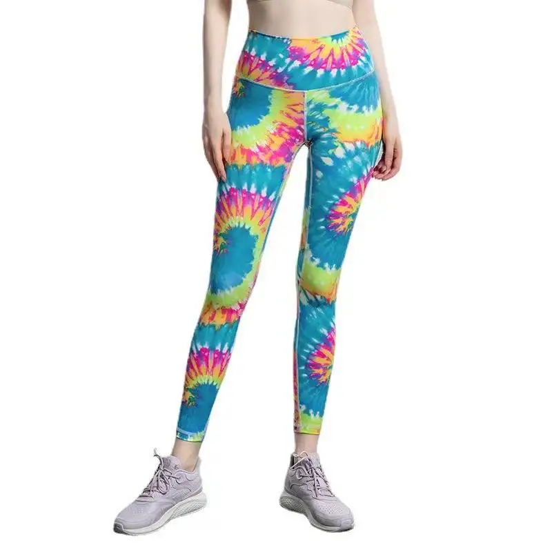 

Осенне-зимние упражнения для занятий йогой в помещении, подтягивающие живот бедра, высокоэластичные брюки телесного цвета, приятные для ко...