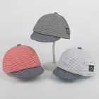 Милые летние козырьки для новорожденных детей девочек и мальчиков, полосатые солнцезащитные кепки, Повседневный хлопковый берет, 3 цвета