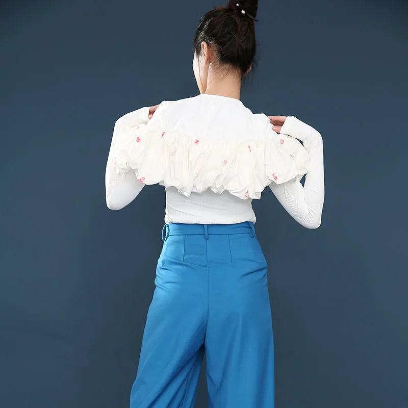 

[EAM] Women White Pleated Hollow Out Sequins Split T-shirt New Round Neck Long Sleeve Fashion Tide Spring Summer 2021 1S72300