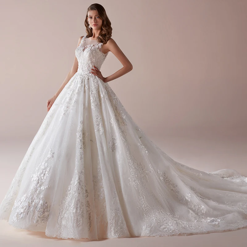 

Luxury Wedding Dresses Sleeveless O Neck Lace Applique Charming Gowns Sexy Backless Shiny Tulle Court Train Robe de mariée