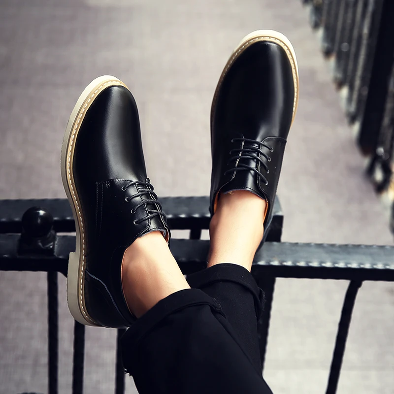 

Men's genuine Leather Casual Shoes Round Toe Lace-up Soft Sole Loafer Breathable Designer cow Leather Surface Driving Shoes
