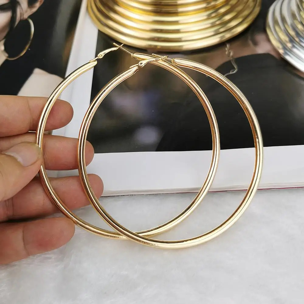 Женские серьги-кольца 2020 мм золотистые/Серебристые серьги-обручи массивное