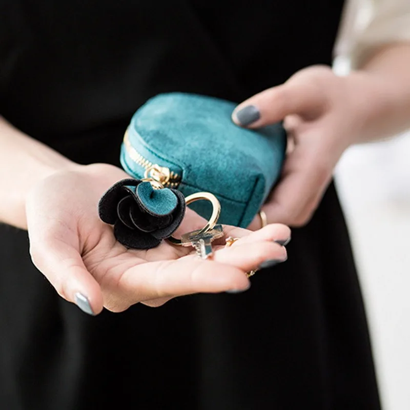 

2020 New Fashion Ladies Pu Leather Mini Wallet Card Keychain Zipper Wallet Flower Pendant Handbag Small Handbag