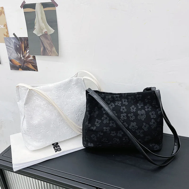 

Versatile Trend Female Underarm Handbags Stylish Floral Print Large Capacity Canvas Fashion Ladies Shoulder Bag