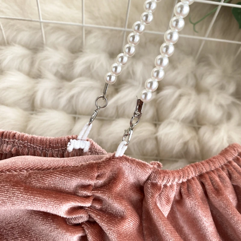 

Sexy velvet top pearl strap women t shirt korean style slash neck puff sleeve slim stretch short top vintage ladies ruched tops