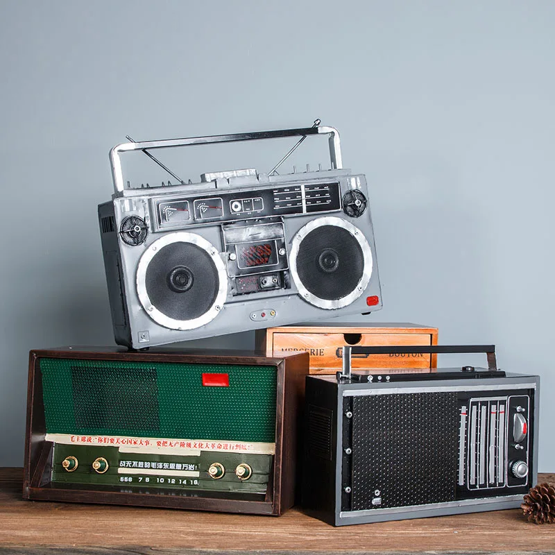 Ностальгическая винтажная ТВ модель металлическая телевизионная бара одежда