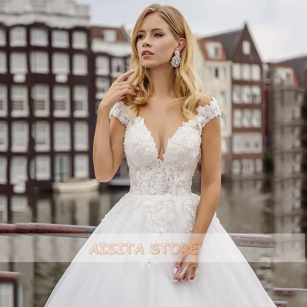 Женское свадебное платье It's yiiya белое трапециевидной формы с V-образным вырезом