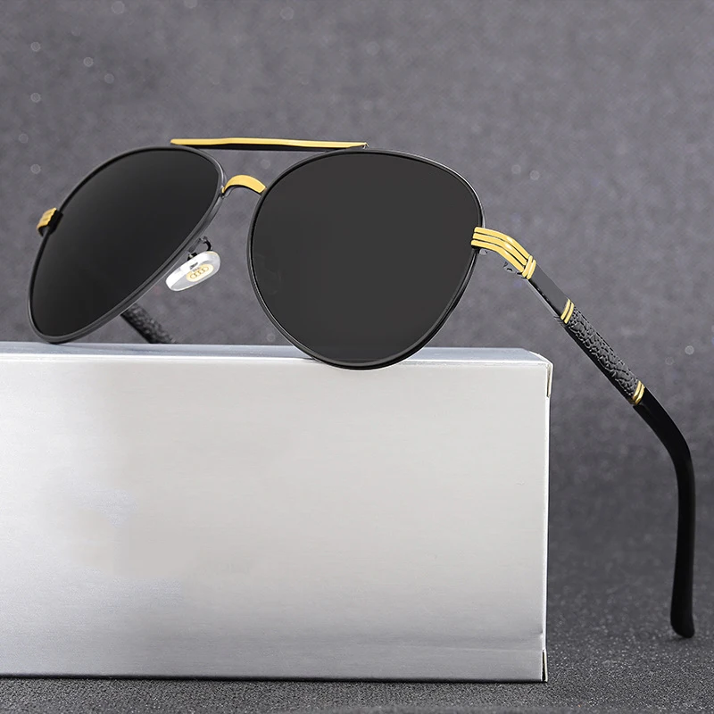 Солнцезащитные очки с поляризационными стеклами UV400 для мужчин и женщин