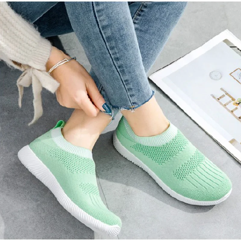 

Women Sneakers Ladies Flats Mesh Breathable Slip On Casual Ladies Vuicanized Shoes Walking Summer Spring Plus Size Female