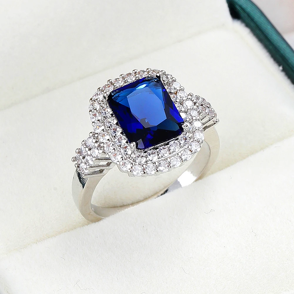 Новинка женское посеребренное кольцо с голубым цирконом модное свадебное