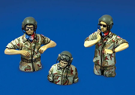 

Новый разобранный 1/35 древний Танк набор экипажа включает 3 фигурки из смолы Неокрашенная модель комплект