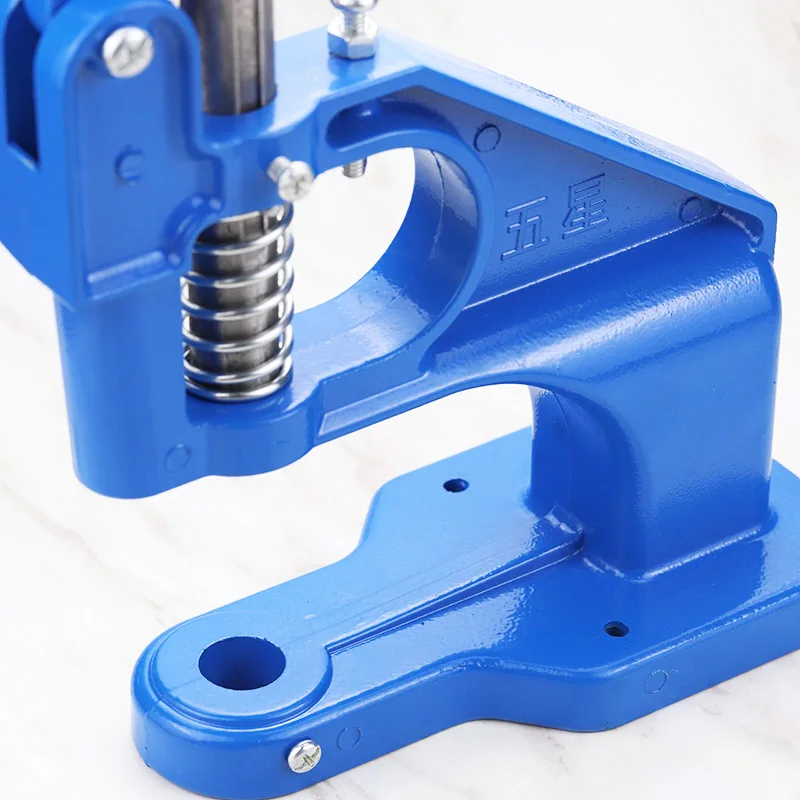 

Металлические джинсовые пуговицы Установка защелками машина куриный глаз Кнопка инструменты шитье, ремонт машина заклепки Установка Прес...