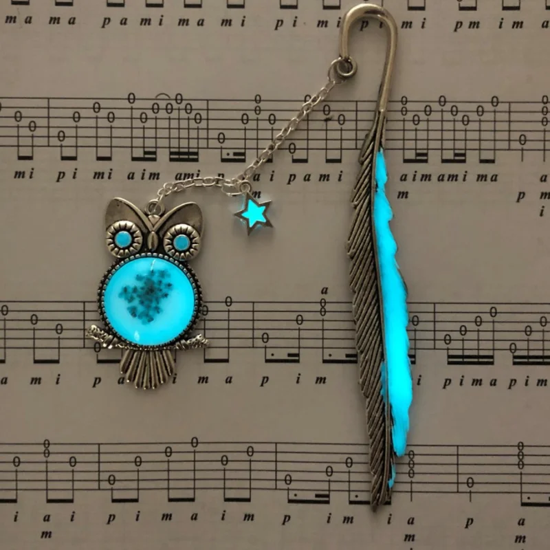 

1pc Luminous Feather Owl Bookmark Ancient Silver Luminous Alloy Bookmark Fluorescent Crystal Dried Flower Exquisite Stationery