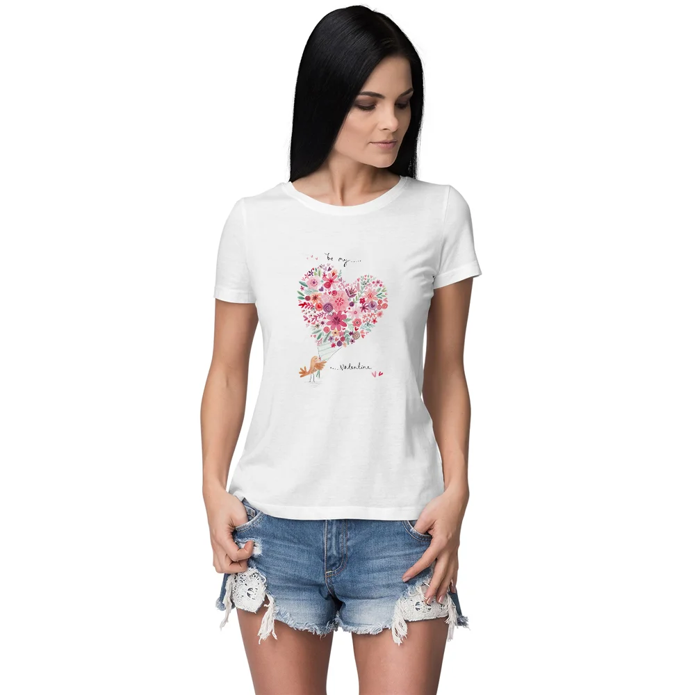 

Aesthetic Love Holding Flowers Print Couple T shirt Fashion High Street Style Women Beautiful T-shirts Lovers Cropped Sleeve