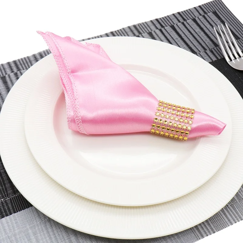Light Pink 50 шт./лот салфетка для стола 30 см квадратный атласный тканевый Карманный платок ткань для свадебного украшения события вечерние товары для дома в отеле - Цвет: Light Pink