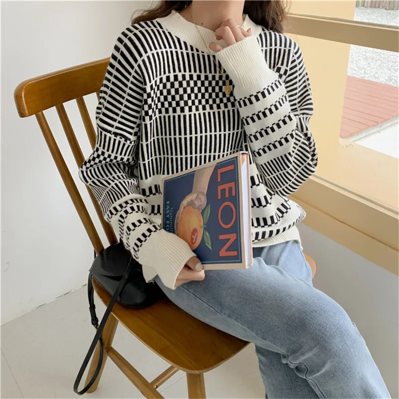 Shop1314 Winter Knitted Sweater Women Vintage Artistic Monochrome Jacquard Female Romantic Geometry Print Loose Pullover | Женская