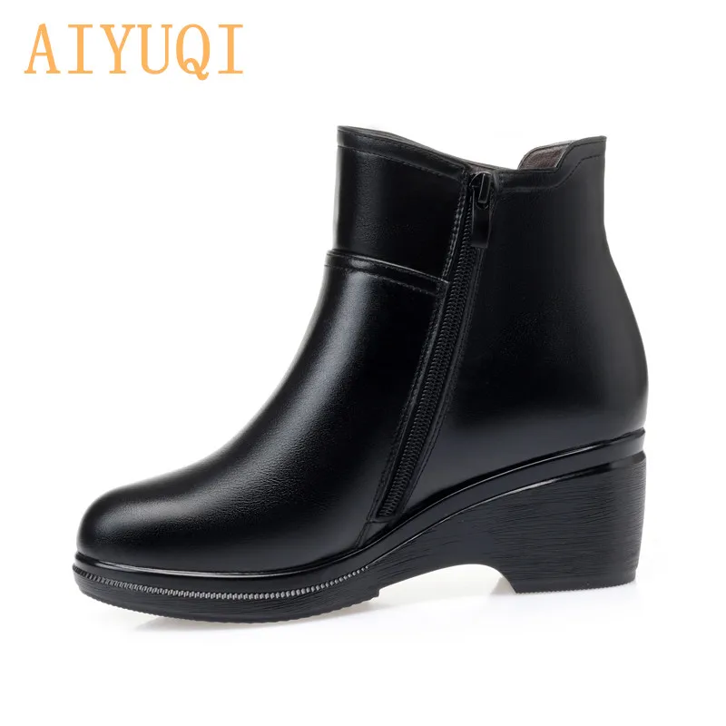 AIYUQI Winter Boots Women Genuine Leather Big Size Mother Wedge Boot Black Platform Boots Thick Wool Ankle Boots